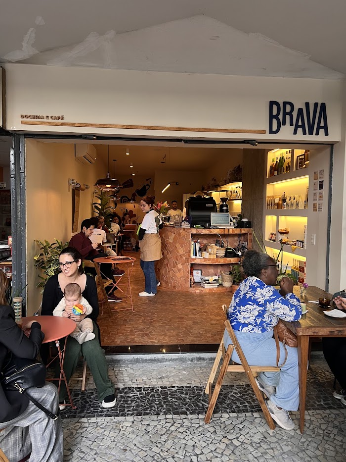 BRAVA doceria e café