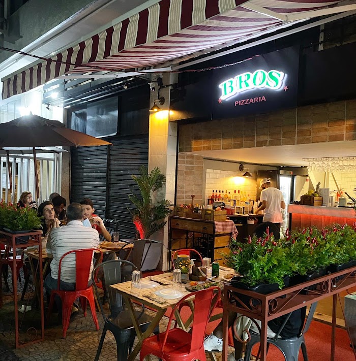 Bros Pizzaria