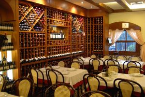 Lellis Trattoria