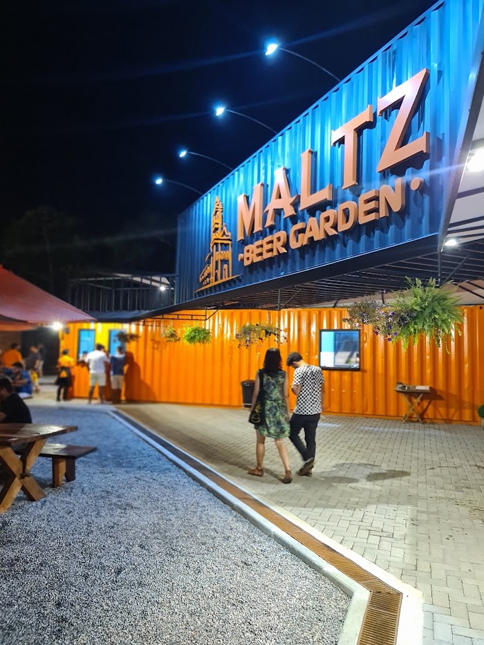 Maltz Beer Garden