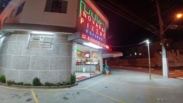 Novara Pizzas e Esfihas – I