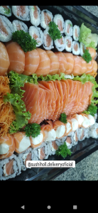 Sushi Holl Delivery