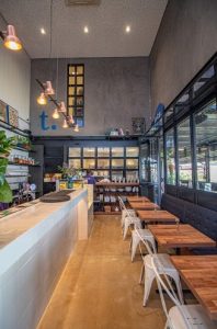 tita. CAFÉ & RESTAURANTE