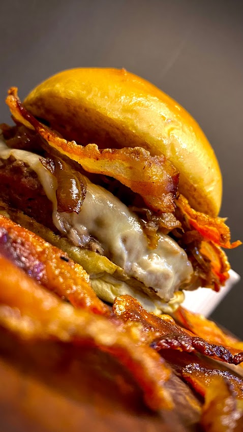 BBQ Brasa & Fumaça | Restaurante e Hamburgueria em Niterói