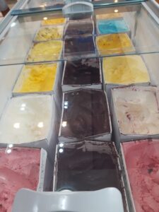 Cara Melada – Filial.