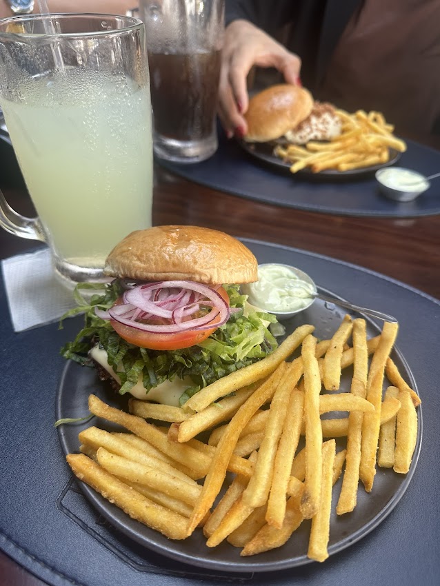 Come On Burger