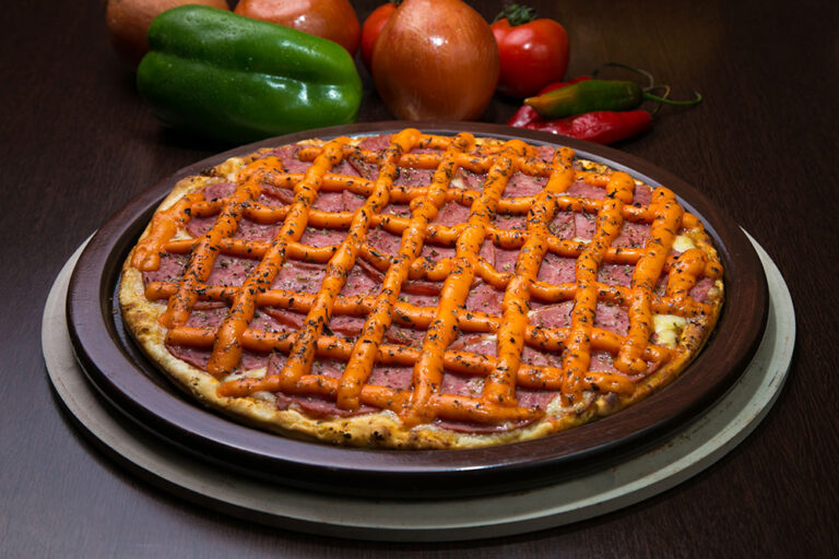 Della Trazzi Pizzaria