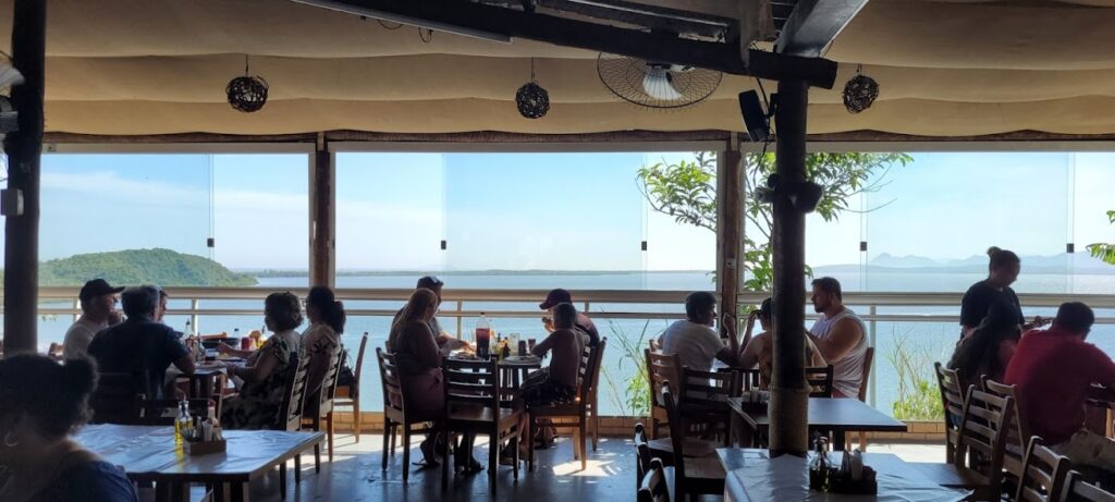 Escondidinho Mirante Bar