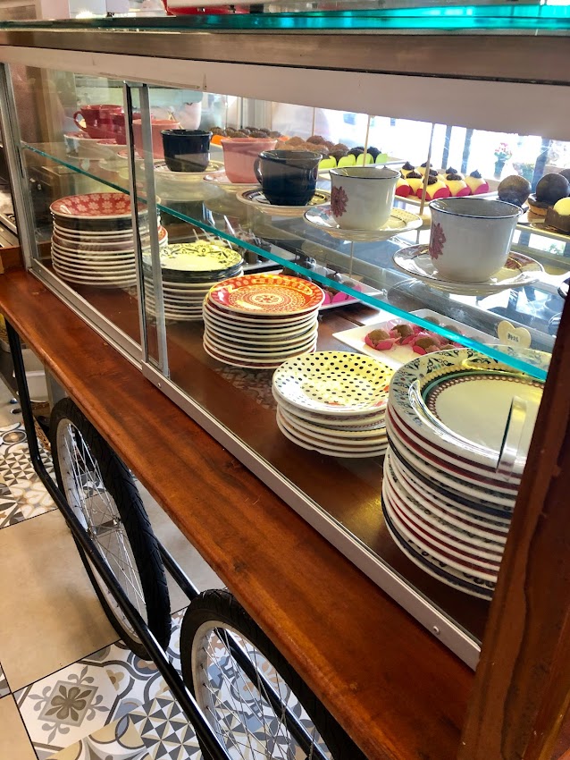 Lynda Bakery