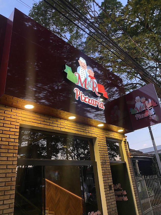 M&R Pizzaria e Esfiharia – CENTRO