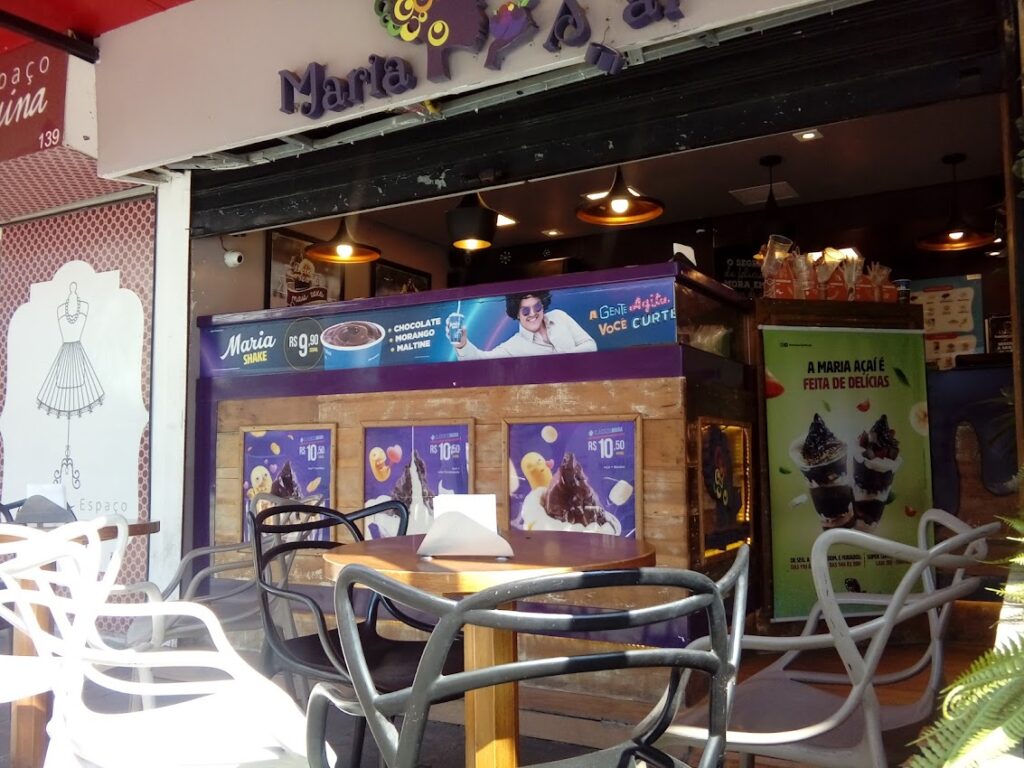 Maria Açaí Santos