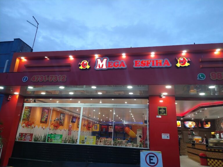 Mega Esfiha Dona Benta Suzano