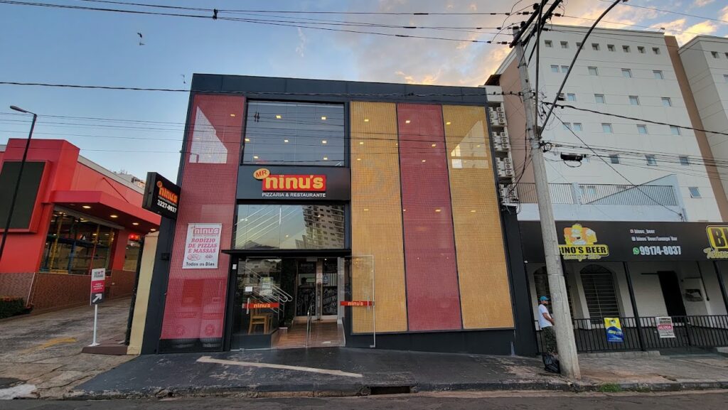 Mr. Ninus Pizzaria & Restaurante