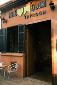 Nhô Quim Taproom, Burgers e Petiscos