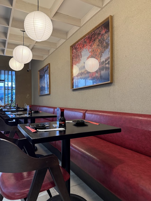 ÕSSAMA SUSHI