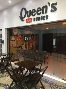 Queens pub burger