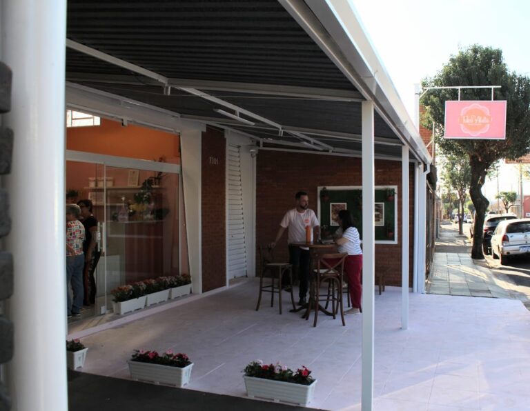 Tuka Ateliê | Confeitaria e Cafeteria